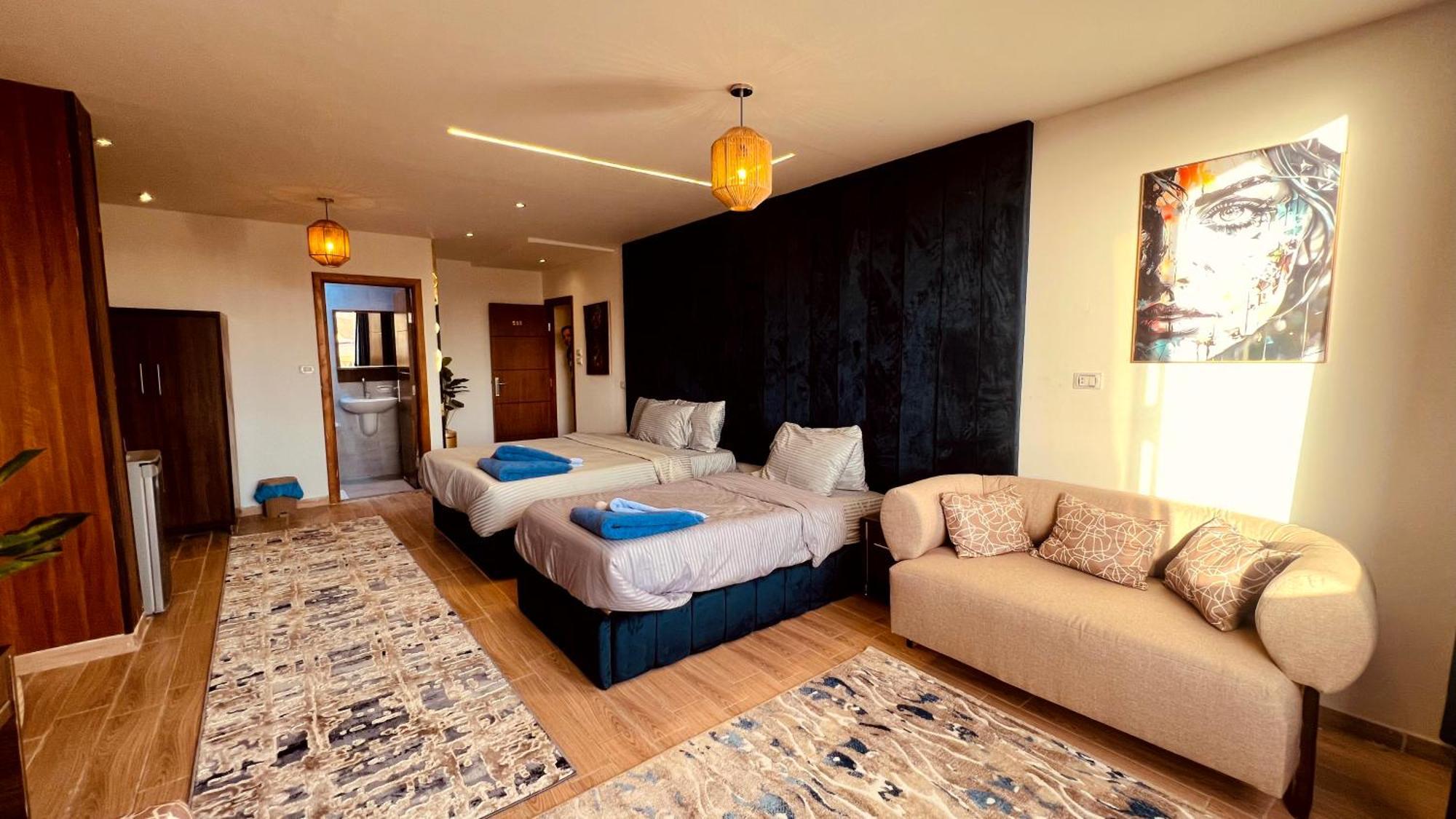 Grand Pyramids Inn Kafret el-Gabal Esterno foto
