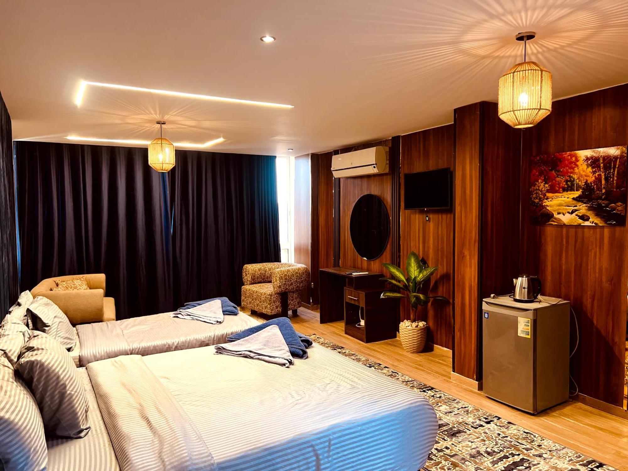 Grand Pyramids Inn Kafret el-Gabal Esterno foto
